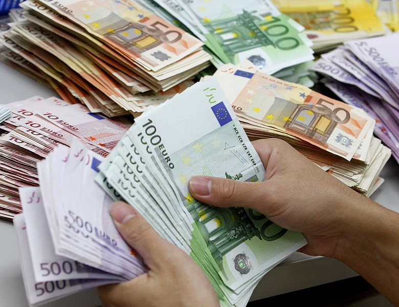 Έλλειμμα 1,1 δισ. στο κυπριακό ισοζύγιο τρεχουσών συναλλαγών